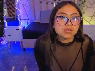 amhira-tay