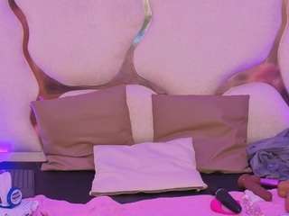 andrea-tay Sex Cam Show