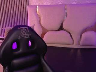 andrea-tay live cam preview
