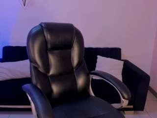 Live cam show with AshleyFerrerX