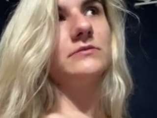 deadlymarkedangel