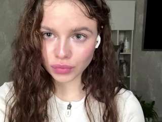 delisacalender live webcam show