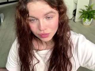 DelisaCalender live webcam show