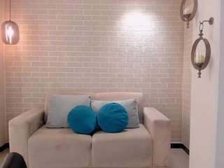 emmamonroex live webcam show