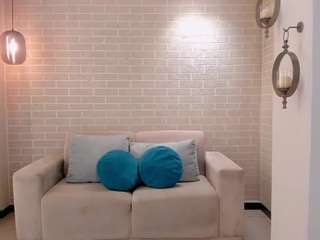 emmamonroex's live room