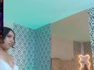 fiory-tay Sex Cam Show