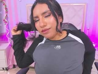 fiory-tay's live room