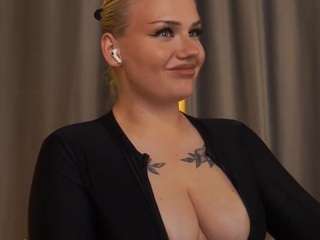 heynoirsam live webcam show
