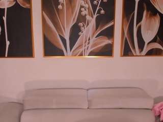 juliabanks live webcam show