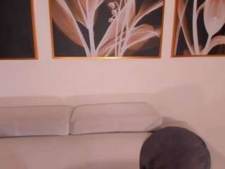 JuliaBanks live webcam show