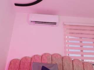 malaia-thompson Sex Cam Show