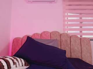 malaia-thompson Sex Cam Show