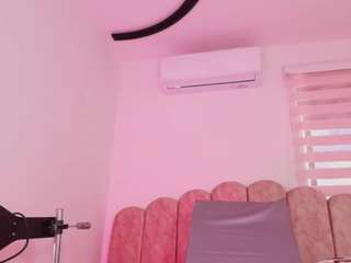 malaia-thompson Sex Cam Show