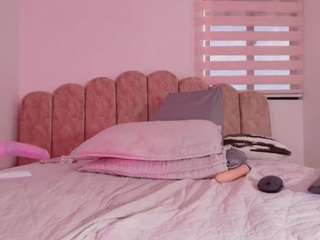 malaia-thompson live webcam show