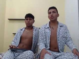 patrickvsnoah live webcam show