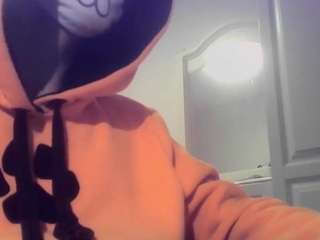 PeachPair live cam preview