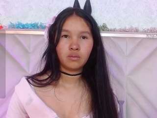 victoria-tay live webcam show