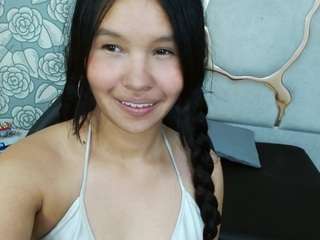 victoria-tay live webcam show