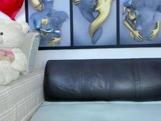 angelinefocus live webcam show