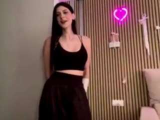AssuntaTuccillo live cam preview
