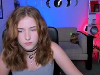 hanna-kiss3