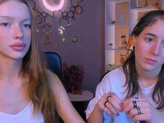 hanna-kiss3