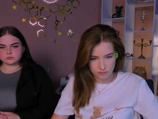 hanna-kiss3