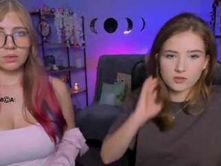 hanna-kiss3