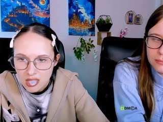 leila-moon1