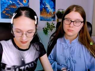 leila-moon1