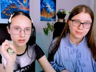leila-moon1