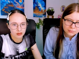 leila-moon1