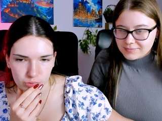 leila-moon1