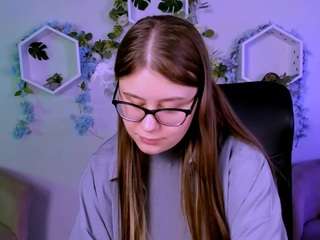 leila-moon1