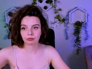 leila-moon1