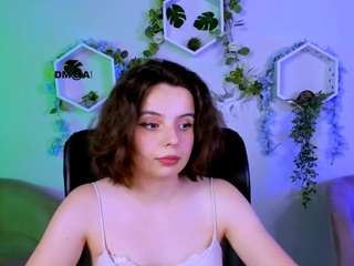 leila-moon1