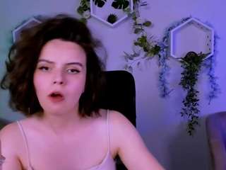 leila-moon1