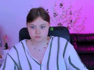 leila-moon1