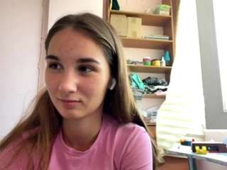 le modèle magdaisom est en webcam porno dans un show sur le site camsoda, il possède les tags suivants: ahegao,no smoking,handjob,horny,joi,lingerie,lush,naked,natural,no drinking,sexting,foot fetish,shaved pussy,skinny,solo,strip,striptease,teen (18+),tiny tits,yoga