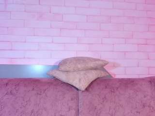 Alma-Rivers live webcam show