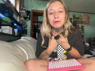 BittyBrat333