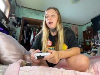 bittybrat333