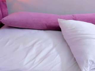 megansaaenz Sex Cam Show
