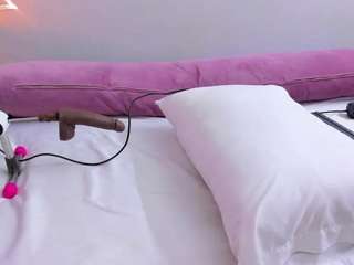 megansaaenz Sex Cam Show