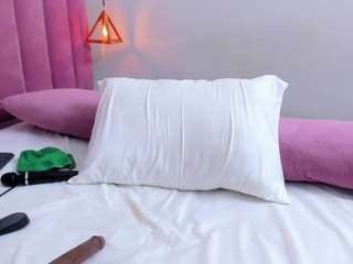 megansaaenz live webcam show