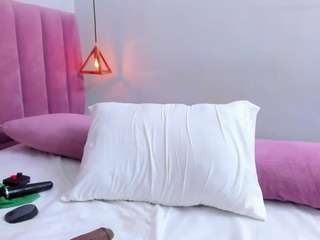 megansaaenz live webcam show