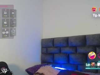 PanteraWhite live cam preview