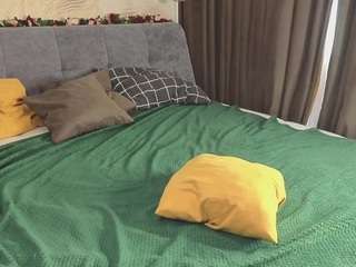 Live cam show with RubyCrystel