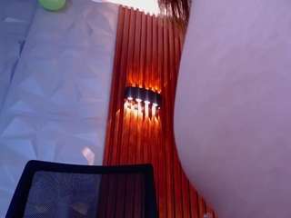 sara-harris7 live webcam show
