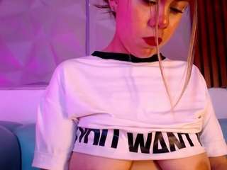 sara-harris7 live profile